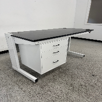 Kewaunee Evolution 5' Lab Bench image 0